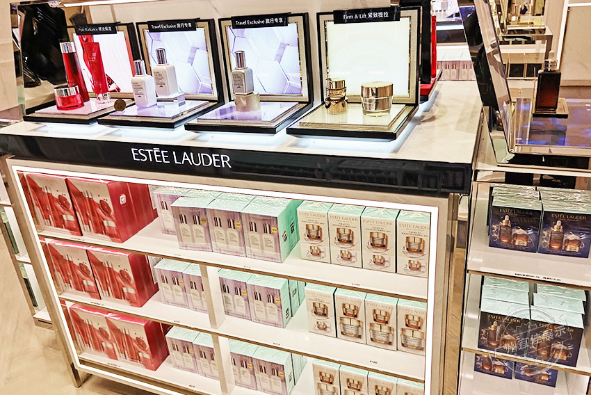 雅詩蘭黛Estee Lauder 化妝品展柜