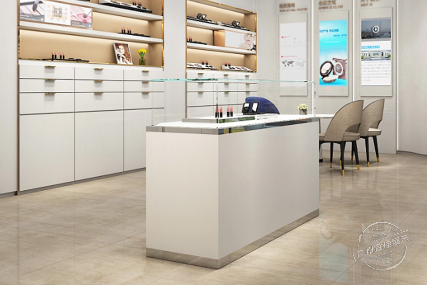 化妝品柜臺(tái)展示