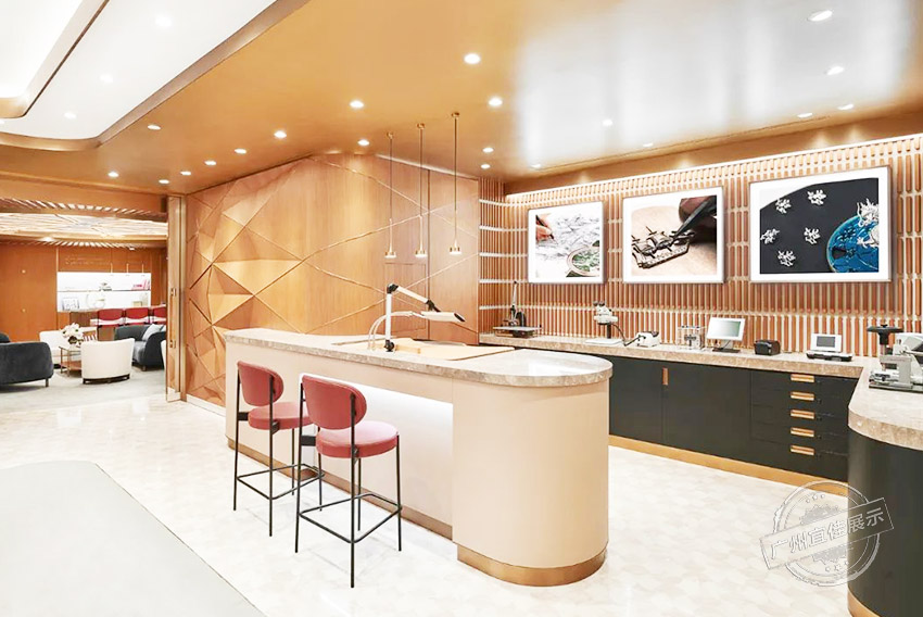 江詩(shī)丹頓 珠寶展柜（廣州太古匯店）