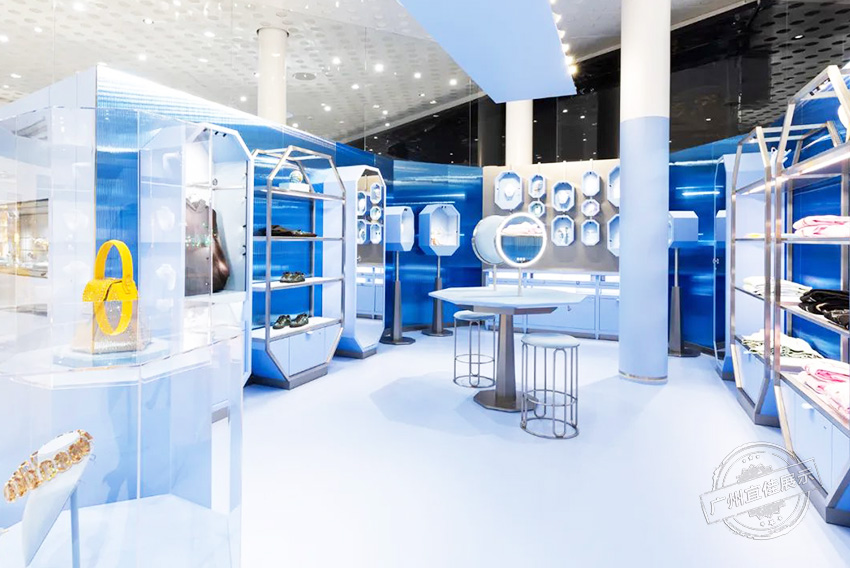 施華洛世奇 珠寶展柜