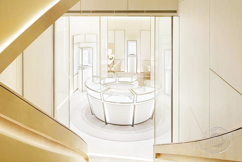 Graff Diamonds格拉夫 珠寶展柜