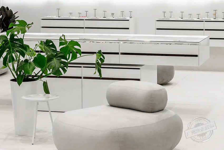 Poison Drop精品店 珠寶展柜