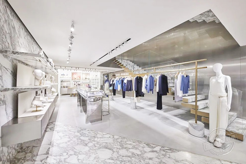 FENDI旗艦店 奢侈品展柜