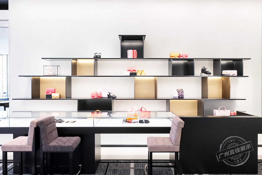 香奈兒CHANEL 服裝展柜