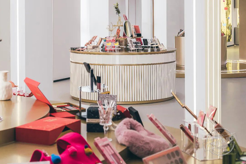 歐思蘭 化妝品展廳展柜