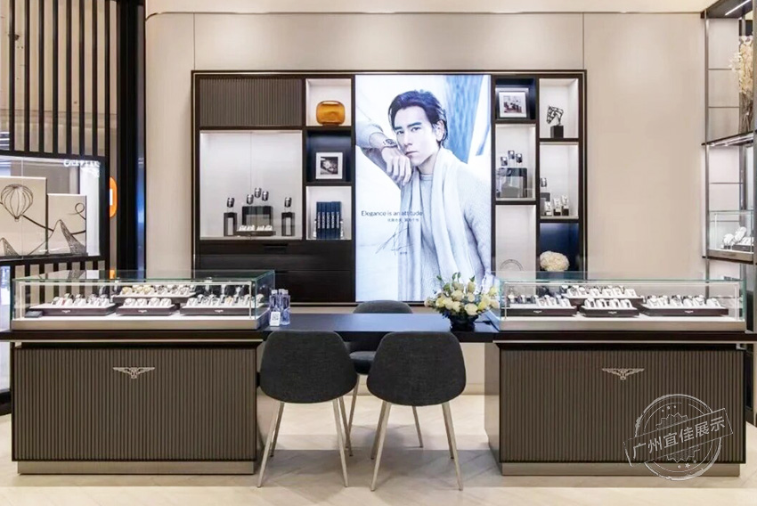 Longines浪琴 手表展柜