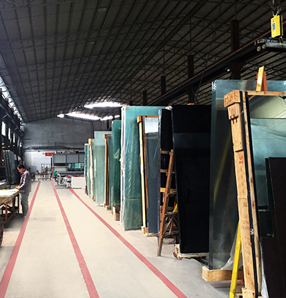 展柜制作玻璃車間