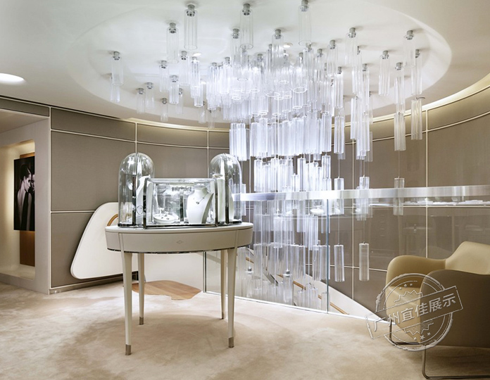 VAN梵克雅寶 珠寶展柜