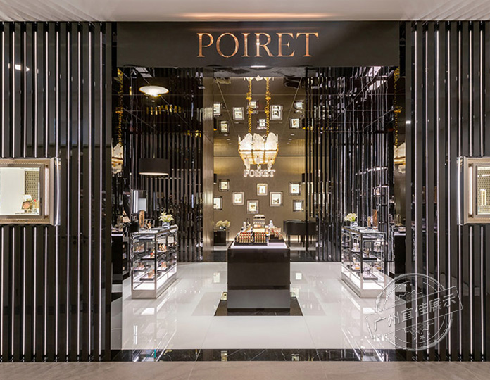 POIRET 化妝品展柜
