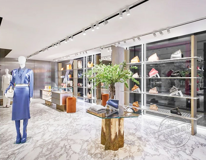 FENDI旗艦店 奢侈品展柜